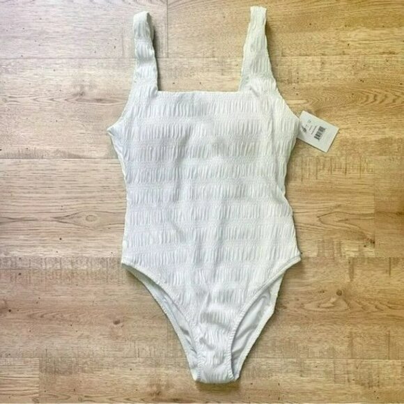 Andie Swim The Miami White One Piece Swimsuit Bridal Size XSmall Lined with Cups - Picture 5 of 9